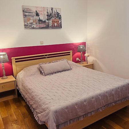 Apartment Aleks Tar-Vabriga ภายนอก รูปภาพ